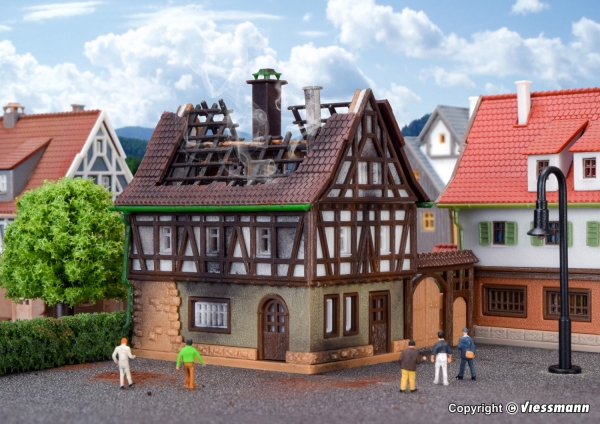 Vollmer 9538 Z Brennendes Haus