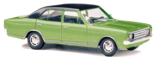 Busch 42017 Opel Rekord C grün
