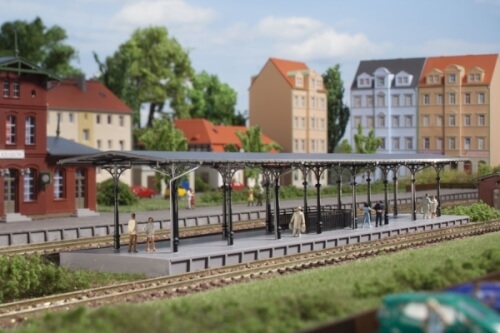 Auhagen 14481 N Bahnsteig
