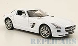 Welly 24025 Mercedes SLS AMG (C197), whit