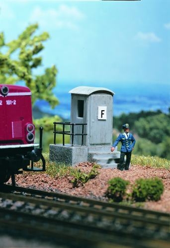 Vollmer 6509 H0 Fernsprechhaus mit Treppenaufgang