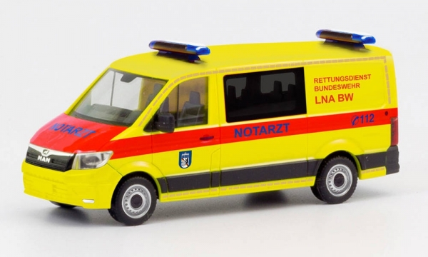 Herpa 700757 MAN TGE Flachdach Rettungsdienst Bundeswehr Leitender Notarzt Berlin