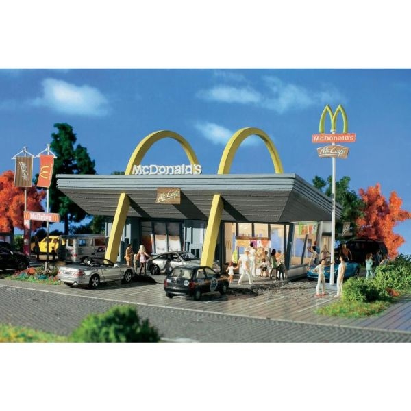 Vollmer 7765 N -McDonald´s mit McDrive