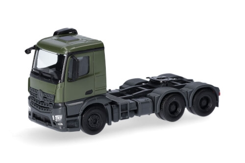 Herpa 747066 MB Arocs M Solozugmaschine 3achs