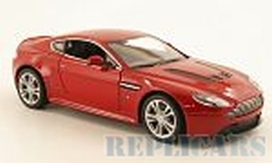 Welly 24017 Aston Martin V12 Vantage, met