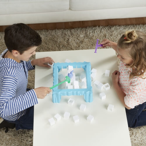 Hasbro C2093100 Kristallica, für 2-4 Spieler, ab 3 Jahren