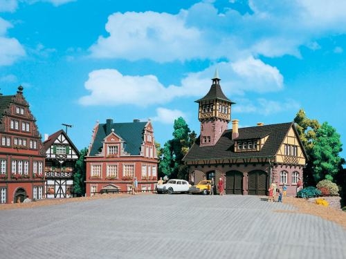 Vollmer 43756 H0-GERÄTEHALLE MIT TURM