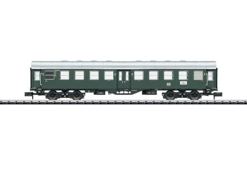 Trix 15451 Umbauwagen 2.Klasse DB